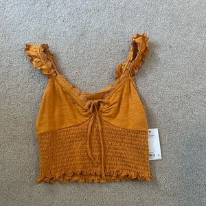 Yellow kohls tank top size small